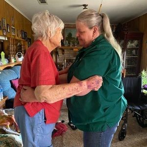 Meet your Posher, Bonnie